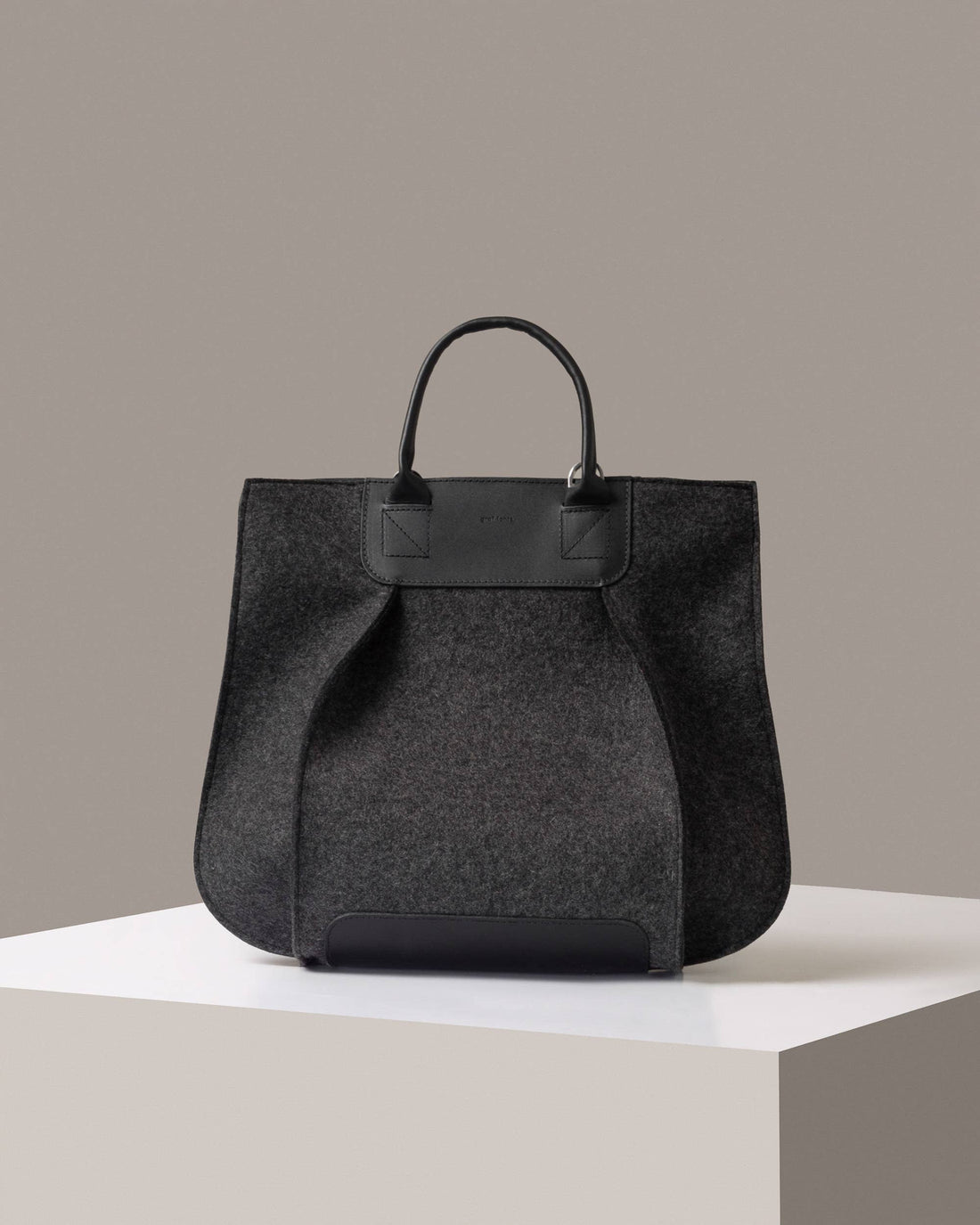 Frankie Merino Wool Tote in Charcoal