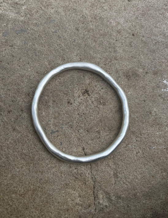 SILVER BANGLE C*