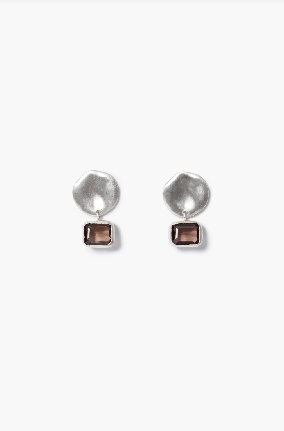 FLAT PEBBLE EARRINGS